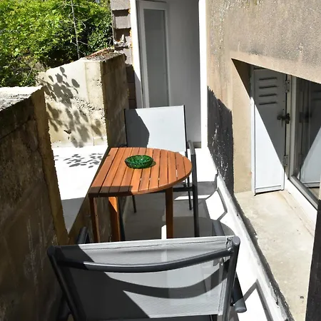 Flat Near Thionville Luxembourg Metz With Outdoor Apartment